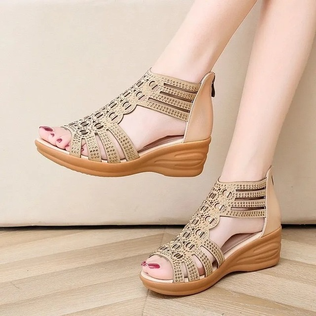 Cassandra | Women's Sandals with Cushioned Insole | Adjustable Comfort for All-Day Wear 1