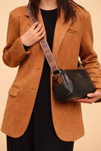 Chic Vegan Leather Shoulder Bag for Women | Stylish Crossbody with Adjustable Strap and Secure Zipper Closure 4