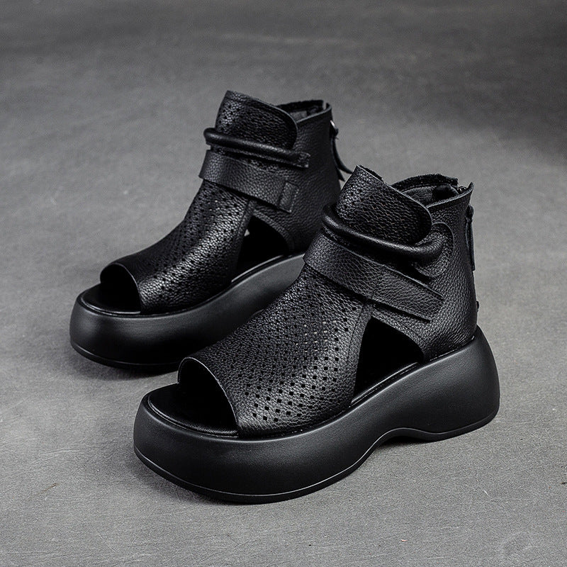Elegant Comfort | Women's Sandals with Ergonomic Footbed | Stylish Support for All-Day Wear 1