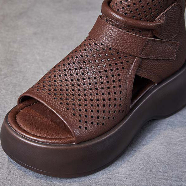 Elegant Comfort | Women's Sandals with Ergonomic Footbed | Stylish Support for All-Day Wear 4