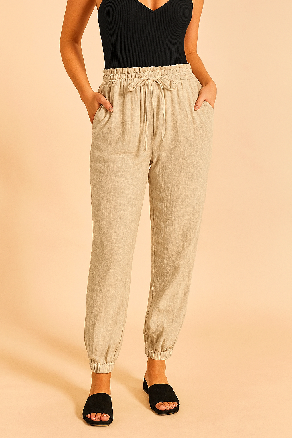 Erika | Relaxed Fit Joggers for Women with Elastic Waistband and Side Pockets 3