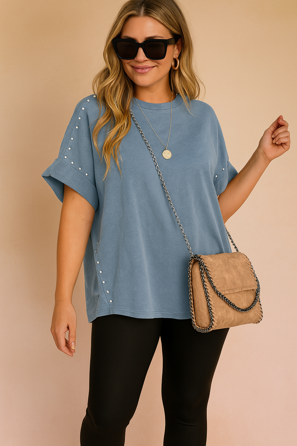 Luna | Urban Loose Blouse for Women in Relaxed Fit and Modern Style 2